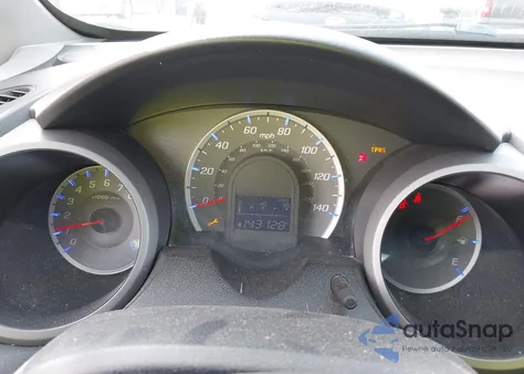 2010 Honda Fit z USA, uszkodzony, nr VIN JHMGE8H27AS004779